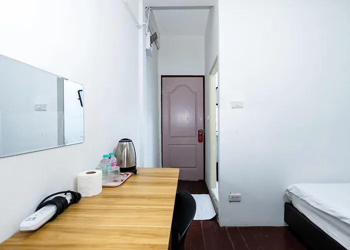 Go Siriraj Wang Lang - โก ใกล้โรงพยาบาลศิริราช 300 เมตร